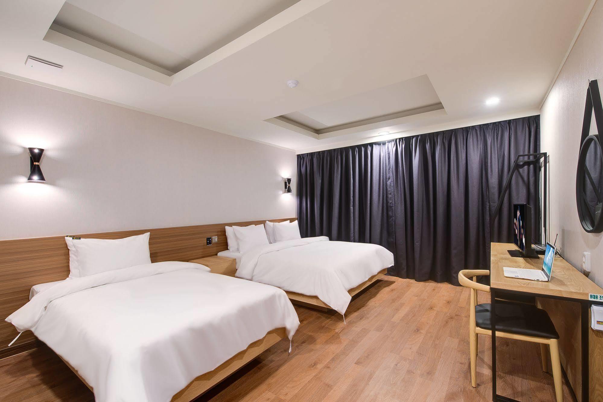 M Hotel Seul Zewnętrze zdjęcie